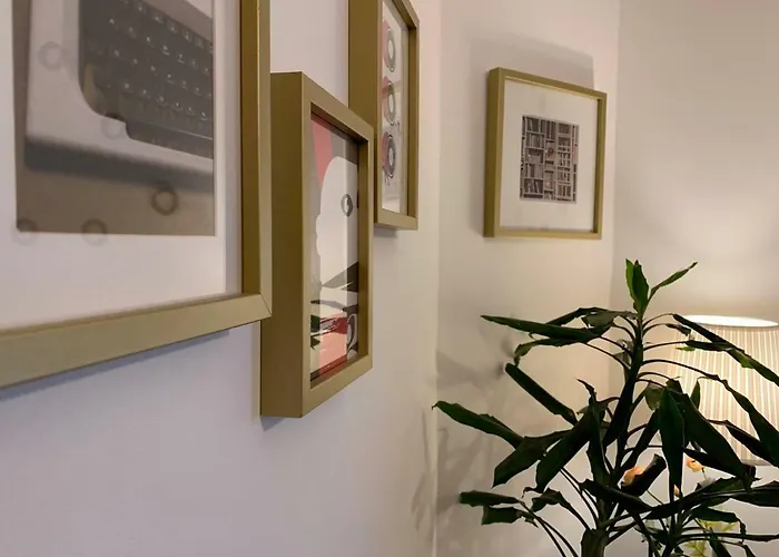 Sp199 Flat By Apartment